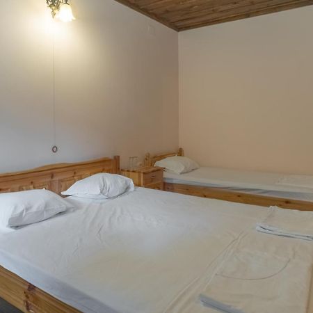 Комплекс Водопада Hotell Khrabrino Rum bild
