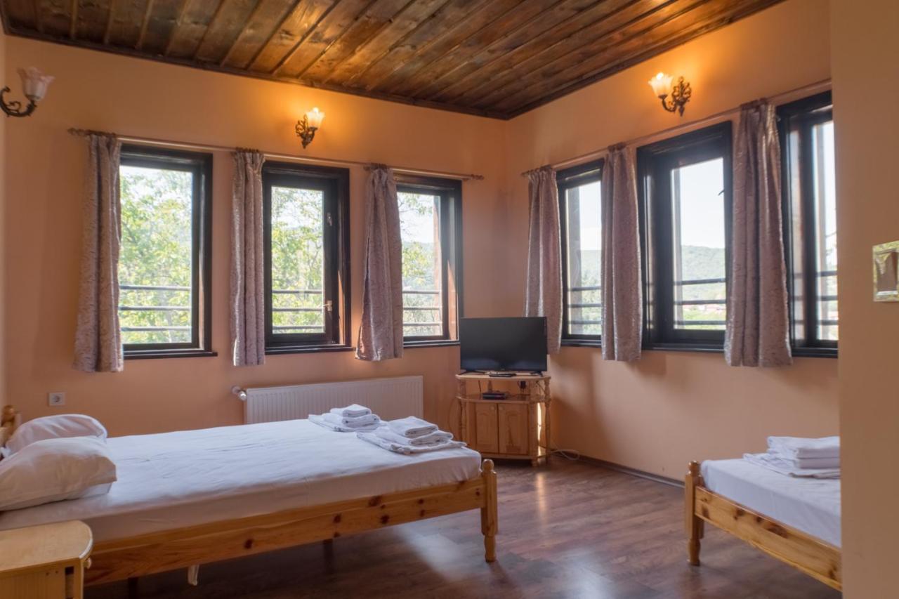 Комплекс Водопада Hotell Khrabrino Rum bild