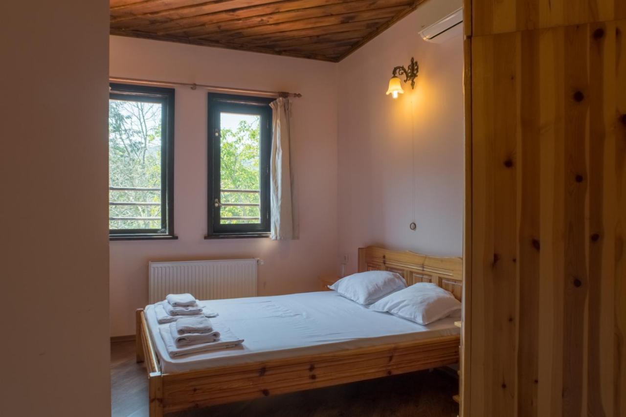 Комплекс Водопада Hotell Khrabrino Rum bild