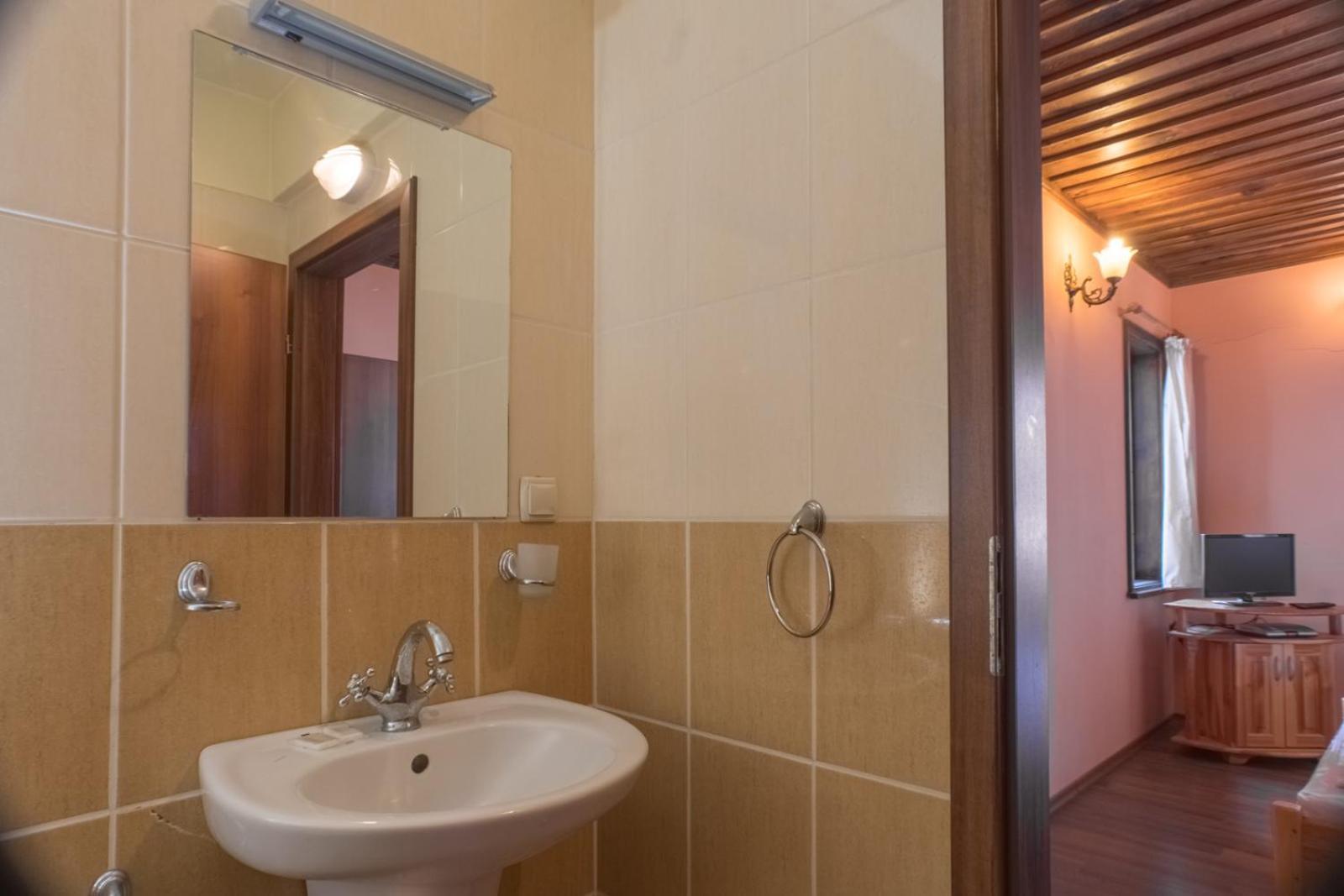 Комплекс Водопада Hotell Khrabrino Rum bild